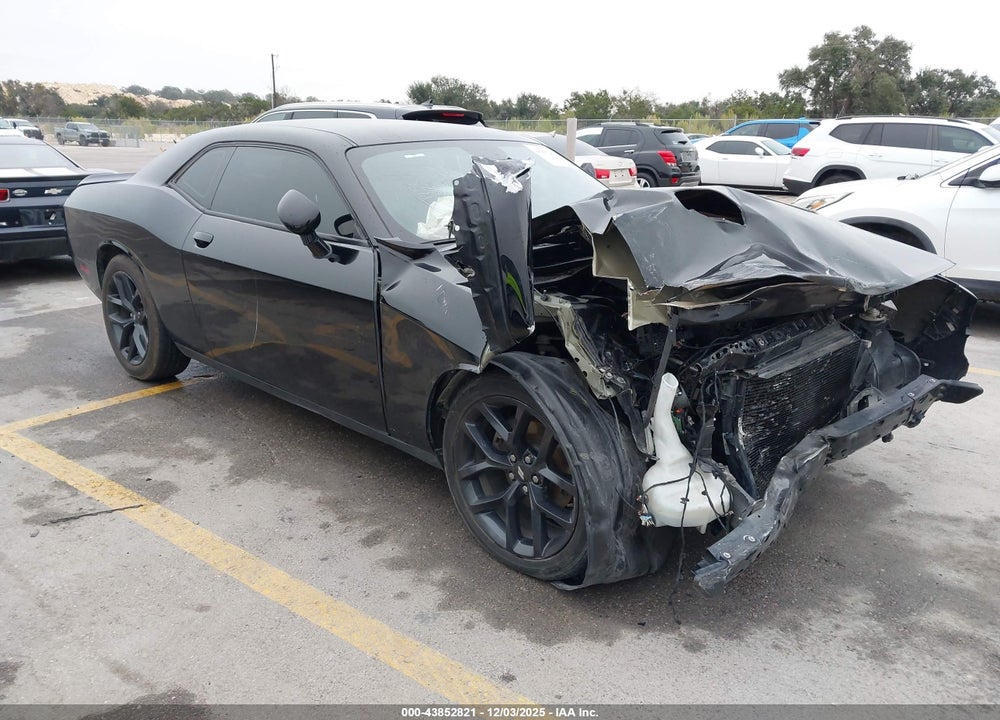 2020 DODGE CHALLENGER SXT VIN: 2C3CDZAG8LH195044