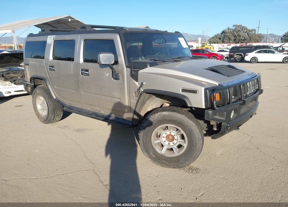 2005 HUMMER H2 VIN: 5GRGN23UX5H102150