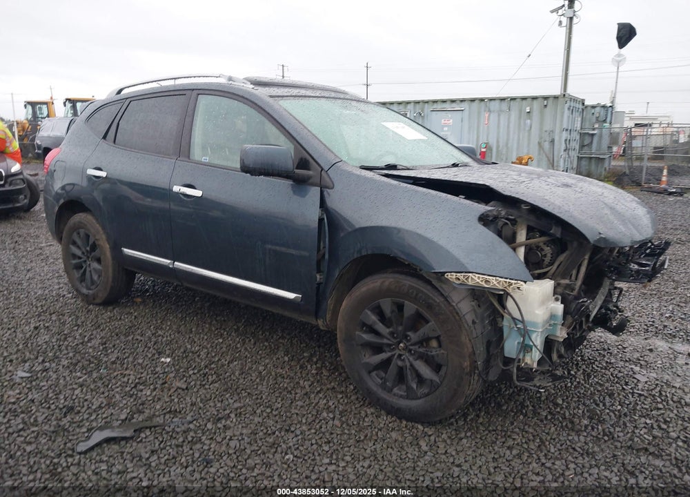 2013 NISSAN ROGUE SV W/SL PKG VIN: JN8AS5MV0DW626446