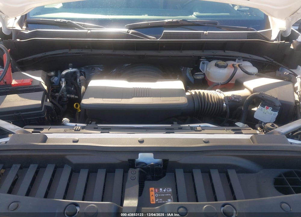 2025 CHEVROLET SILVERADO 1500 2WD  STANDARD BED LT VIN: 1GCRACED1SZ169752