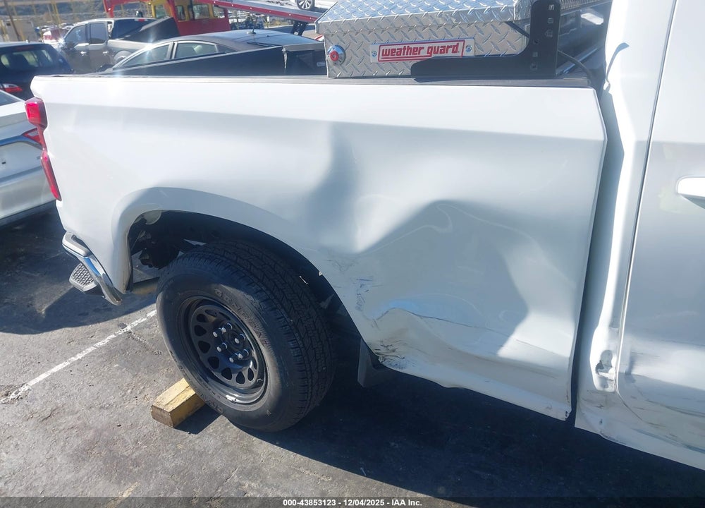 2025 CHEVROLET SILVERADO 1500 2WD  STANDARD BED LT VIN: 1GCRACED1SZ169752