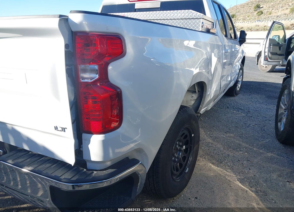 2025 CHEVROLET SILVERADO 1500 2WD  STANDARD BED LT VIN: 1GCRACED1SZ169752