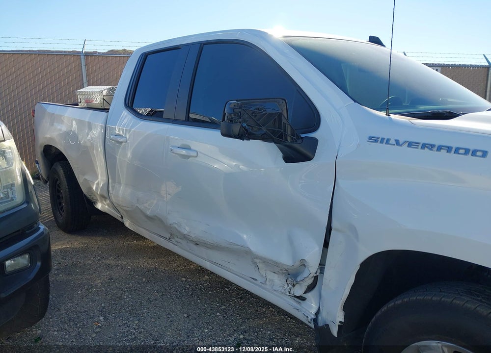 2025 CHEVROLET SILVERADO 1500 2WD  STANDARD BED LT VIN: 1GCRACED1SZ169752