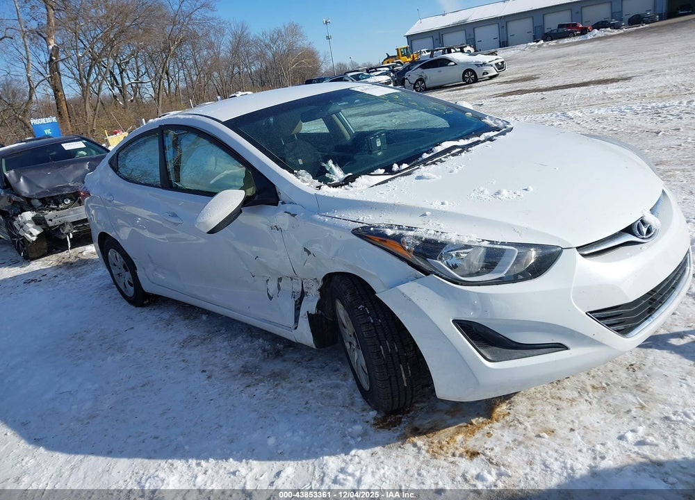 2016 HYUNDAI ELANTRA SE VIN: 5NPDH4AE3GH752719