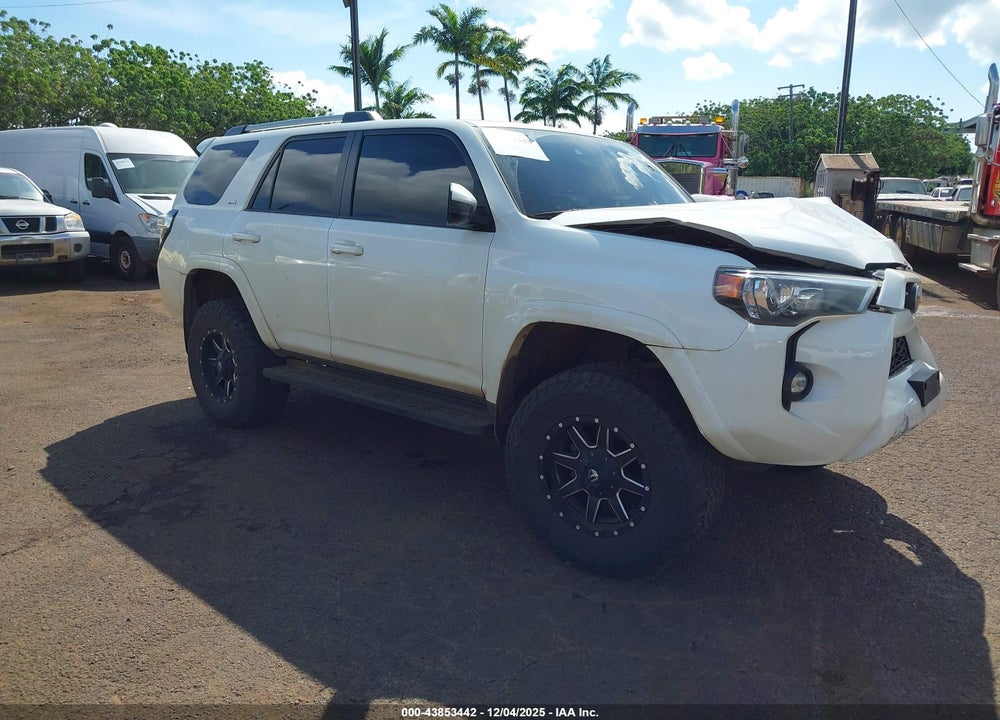 2024 TOYOTA 4RUNNER SR5 VIN: JTEMU5JR2R6234517