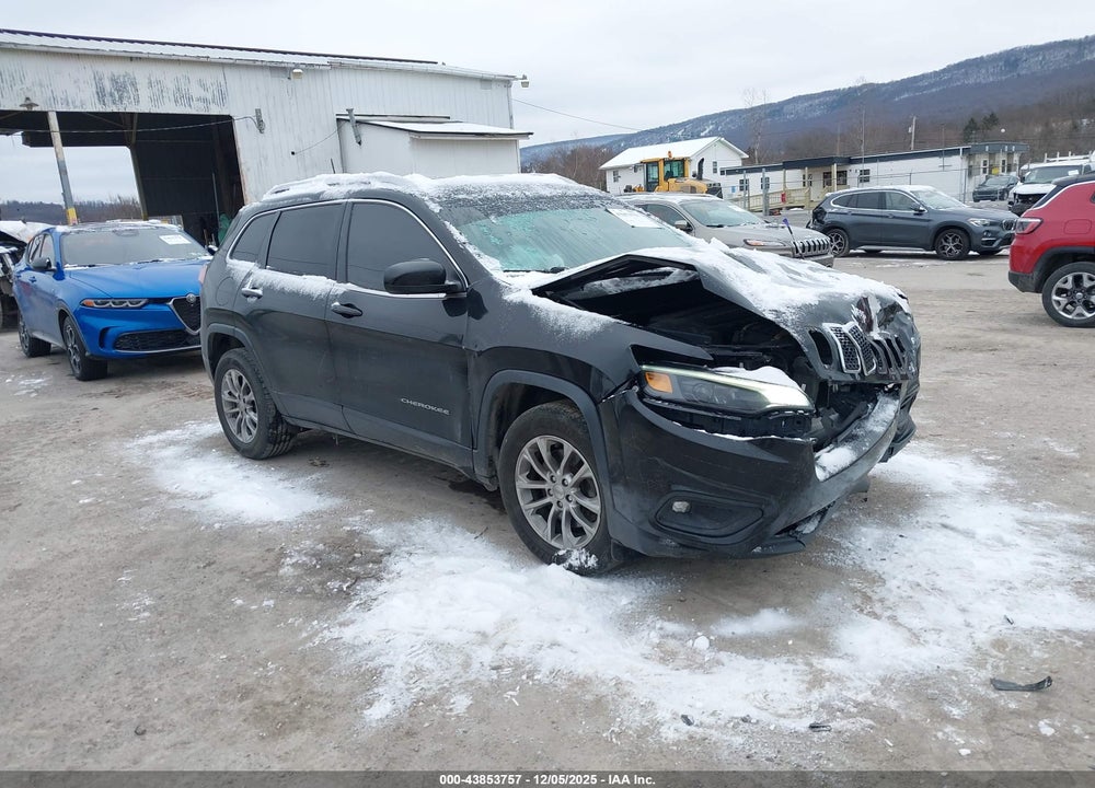 2019 JEEP CHEROKEE LATITUDE PLUS 4X4 VIN: 1C4PJMLB0KD177658