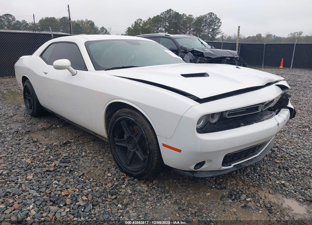 2019 DODGE CHALLENGER SXT VIN: 2C3CDZAG3KH717125