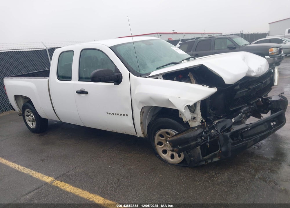 2011 CHEVROLET SILVERADO 1500 WORK TRUCK VIN: 1GCRCPEA7BZ380834