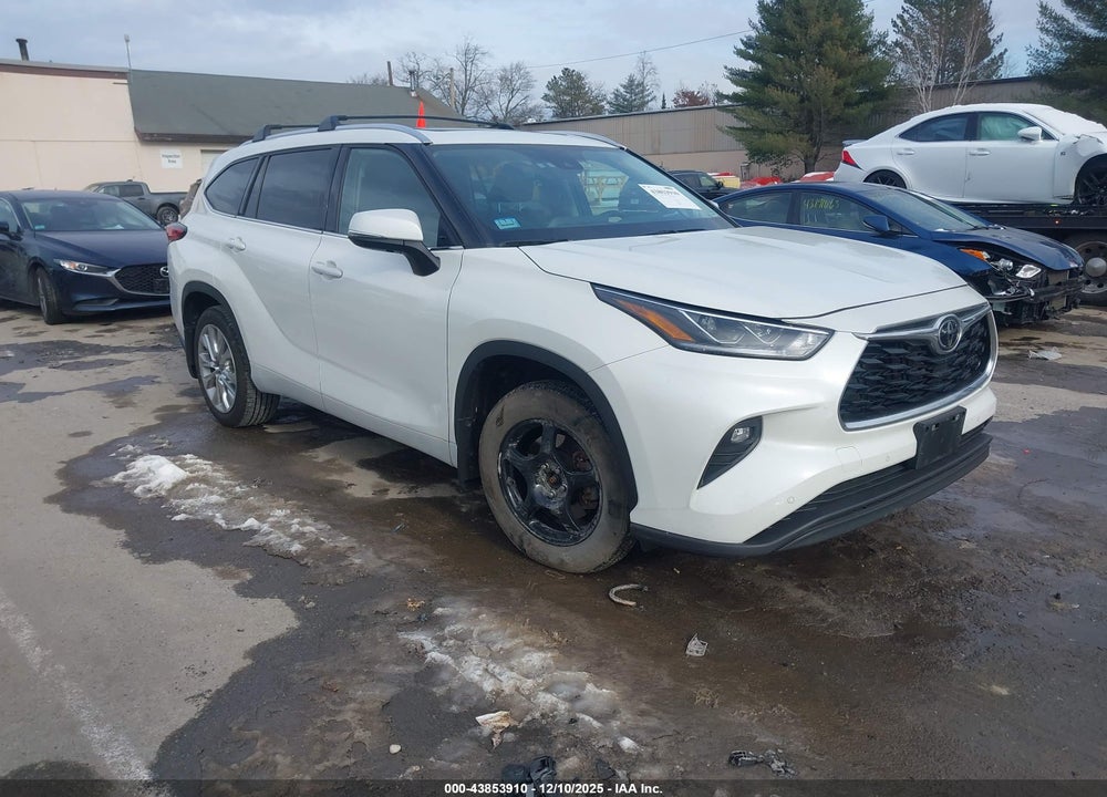 2023 TOYOTA HIGHLANDER LIMITED VIN: 5TDKDRBH4PS012759