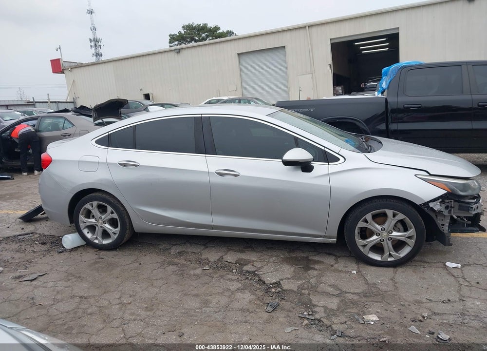 2017 CHEVROLET CRUZE PREMIER AUTO VIN: 1G1BF5SM7H7185258