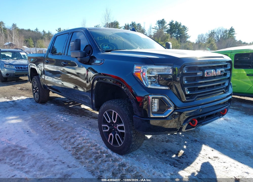 2021 GMC SIERRA 1500 4WD  SHORT BOX AT4 VIN: 1GTU9EET0MZ324901