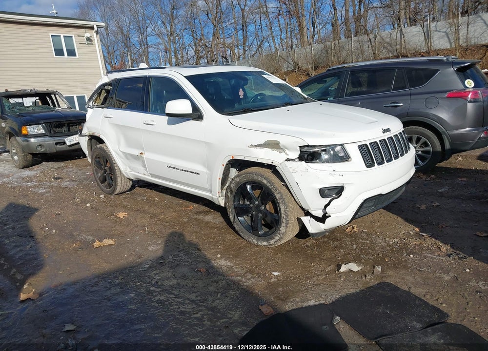 2015 JEEP GRAND CHEROKEE ALTITUDE VIN: 1C4RJFAG1FC215106