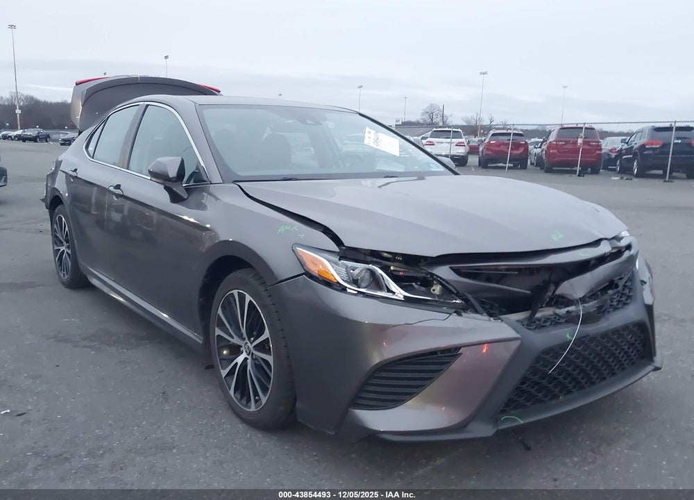 2020 TOYOTA CAMRY SE VIN: 4T1G11AK4LU384455