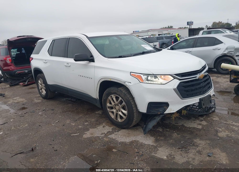 2019 CHEVROLET TRAVERSE LS VIN: 1GNERFKW7KJ304141