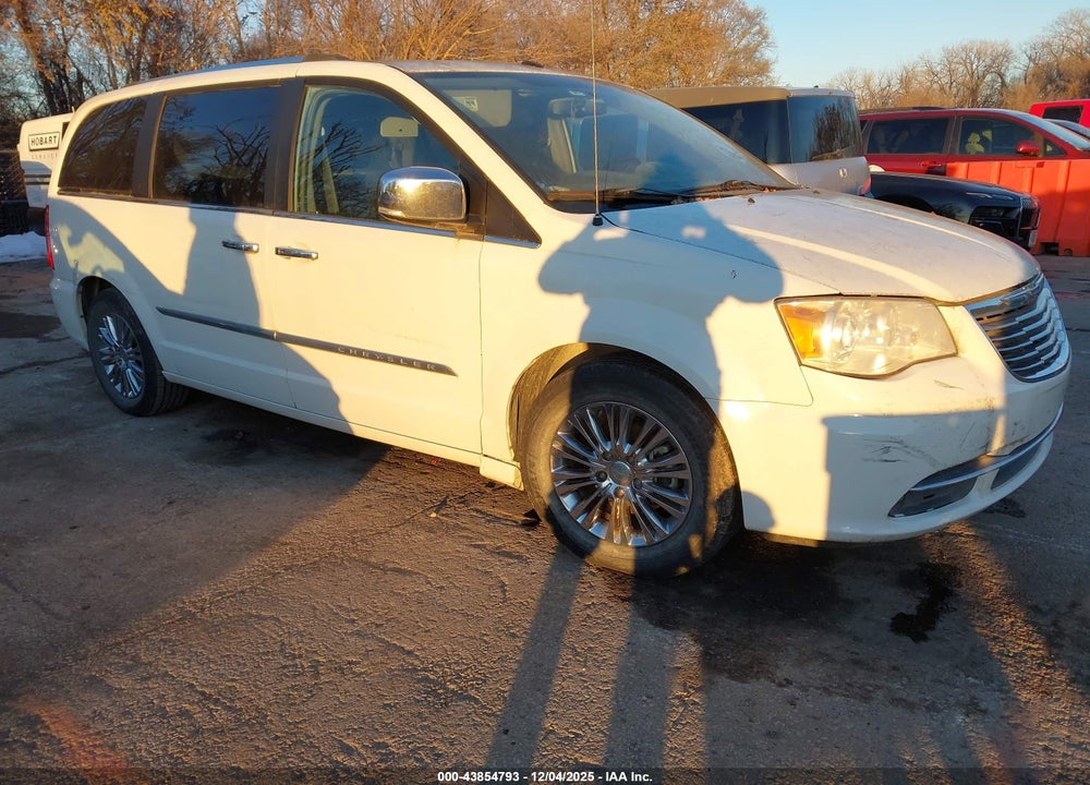 2011 CHRYSLER TOWN & COUNTRY LIMITED VIN: 2A4RR6DG5BR680133
