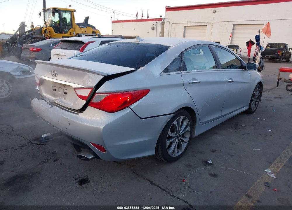 2014 HYUNDAI SONATA SE 2.0T VIN: 5NPEC4AB0EH856333