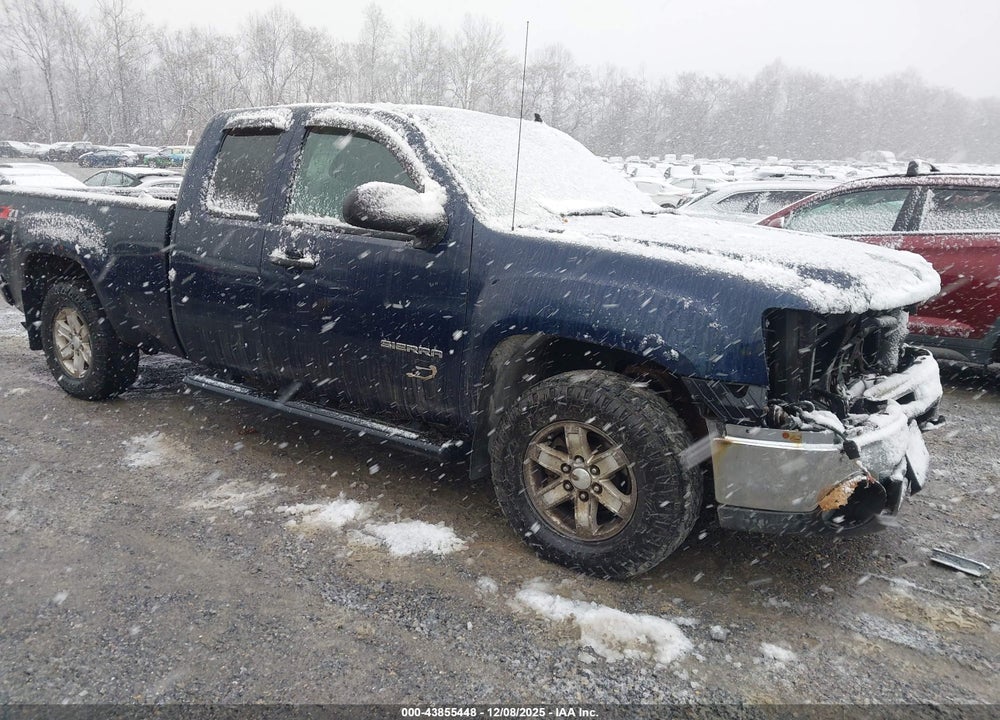 2011 GMC SIERRA 1500 SLE VIN: 1GTR2VE38BZ101917