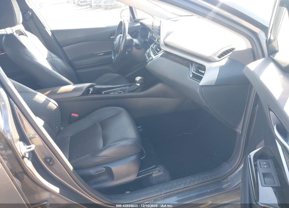 2022 TOYOTA C-HR LIMITED VIN: NMTKHMBX7NR146045