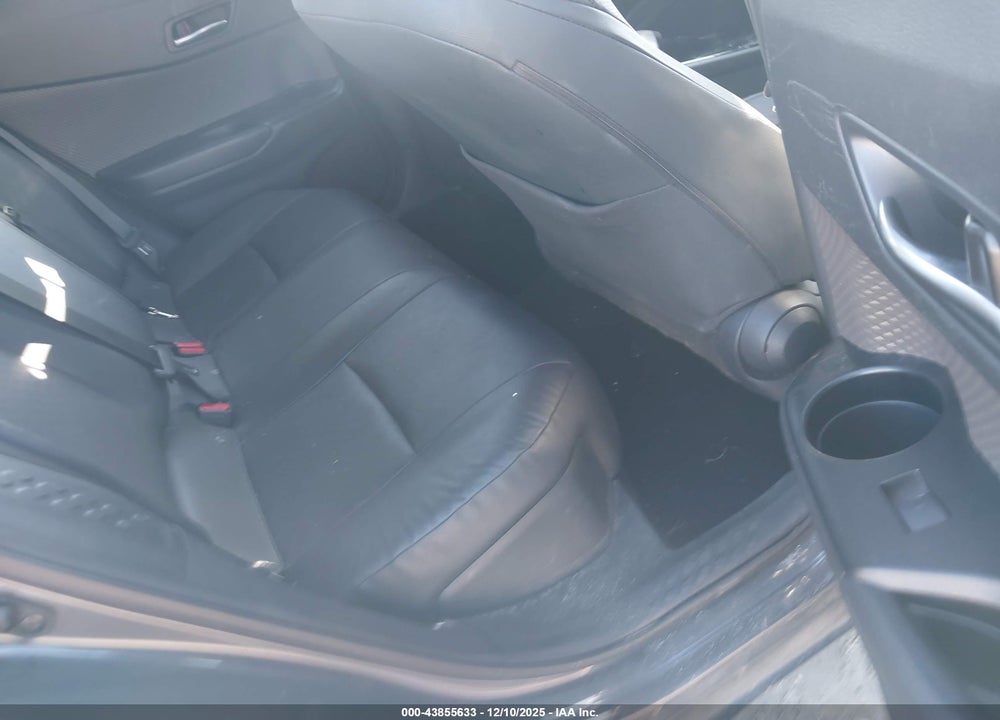 2022 TOYOTA C-HR LIMITED VIN: NMTKHMBX7NR146045
