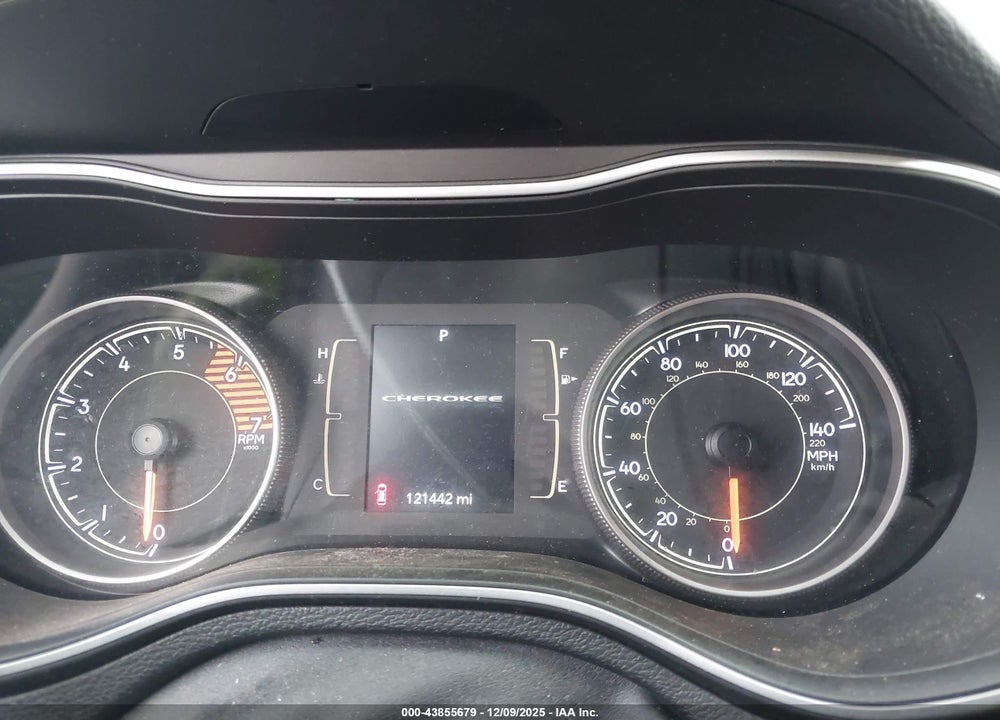 2019 JEEP CHEROKEE LATITUDE PLUS FWD VIN: 1C4PJLLN1KD172196