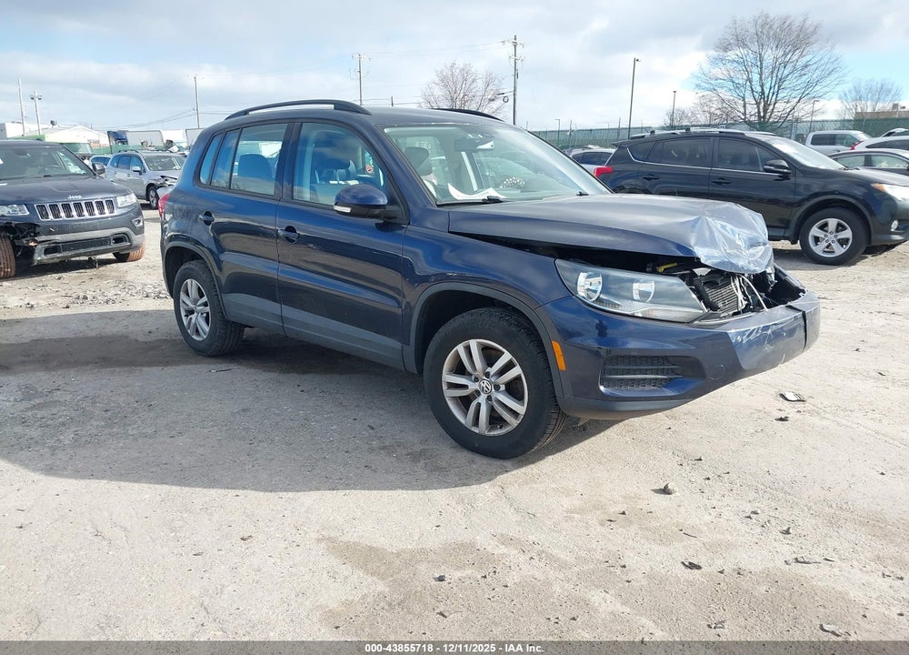 2016 VOLKSWAGEN TIGUAN S VIN: WVGBV7AX0GW602429