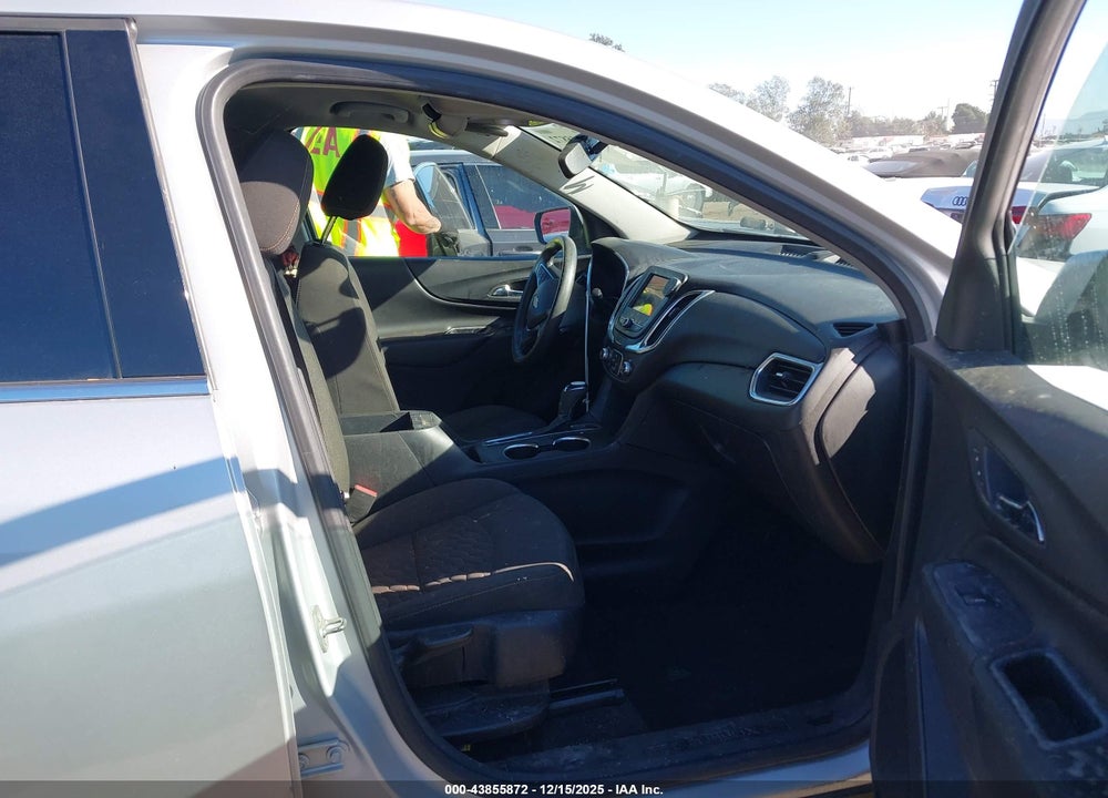 2019 CHEVROLET EQUINOX LT VIN: 2GNAXUEV5K6283198