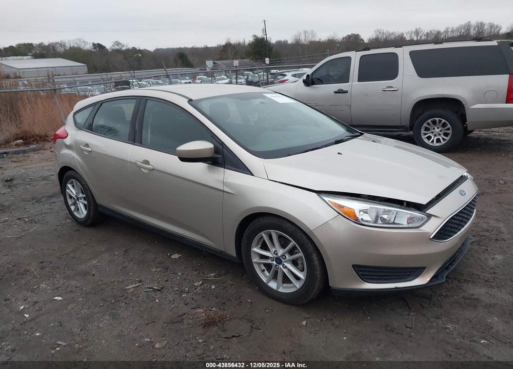 2018 FORD FOCUS SE VIN: 1FADP3K26JL208659