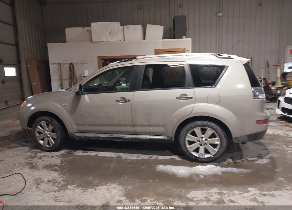 2009 MITSUBISHI OUTLANDER SE VIN: JA4LT31W39Z010209