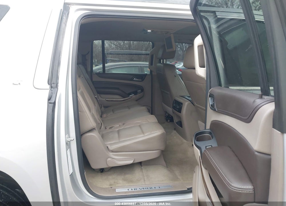 2018 CHEVROLET SUBURBAN LT VIN: 1GNSKHKC6JR276597