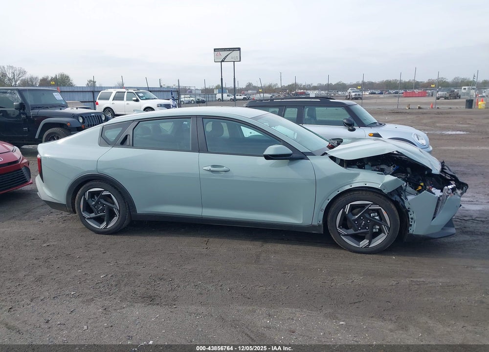 2025 KIA K4 EX VIN: 3KPFU4DE8SE232223