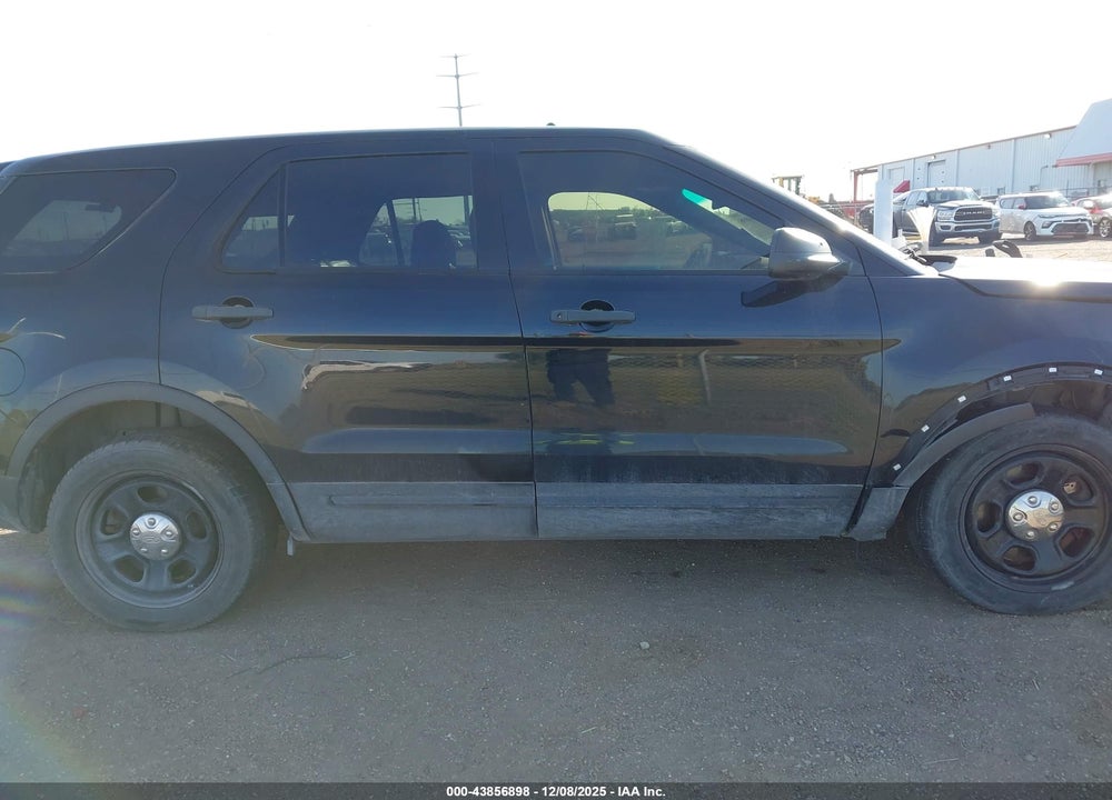 2016 FORD UTILITY POLICE INTERCEPTOR VIN: 1FM5K8AR1GGA28124
