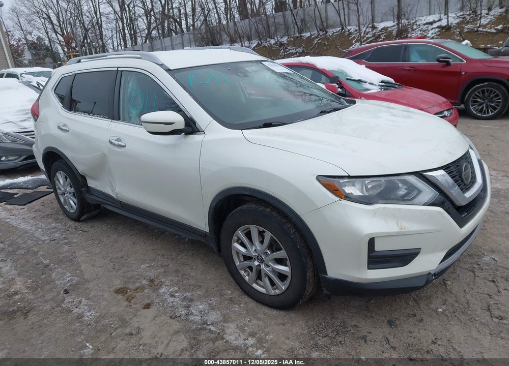 2019 NISSAN ROGUE SV VIN: 5N1AT2MV3KC771353