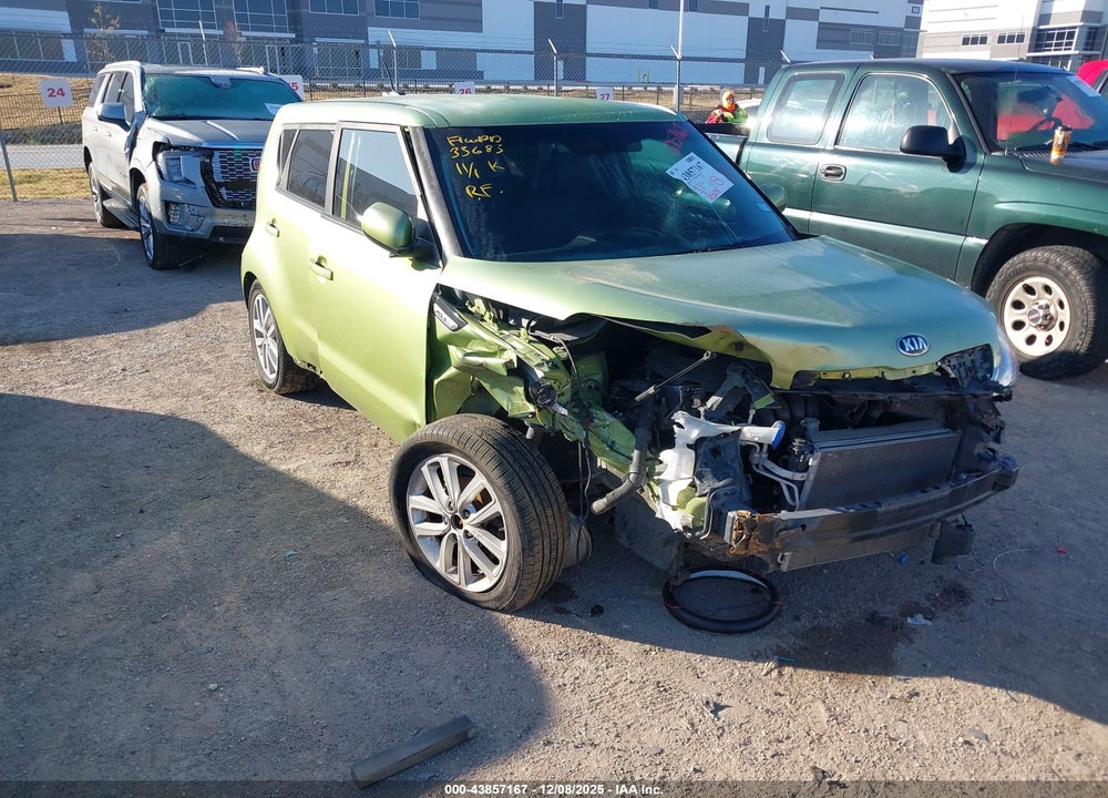 2017 KIA SOUL + VIN: KNDJP3A52H7879421