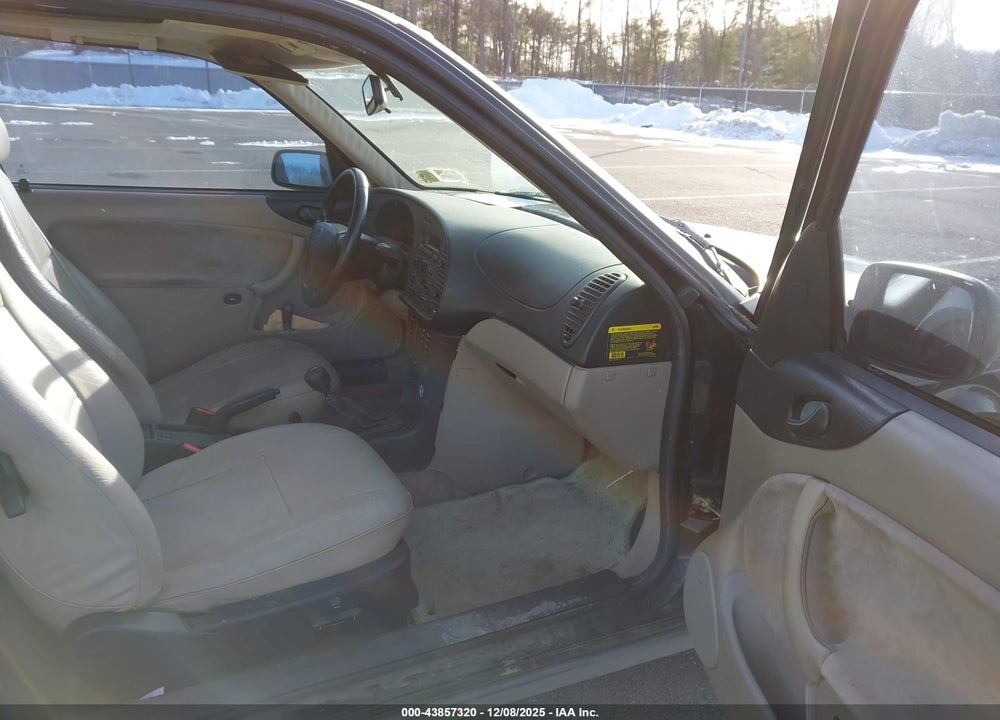 1997 SAAB 900 SE VIN: YS3DF35N0V2037432