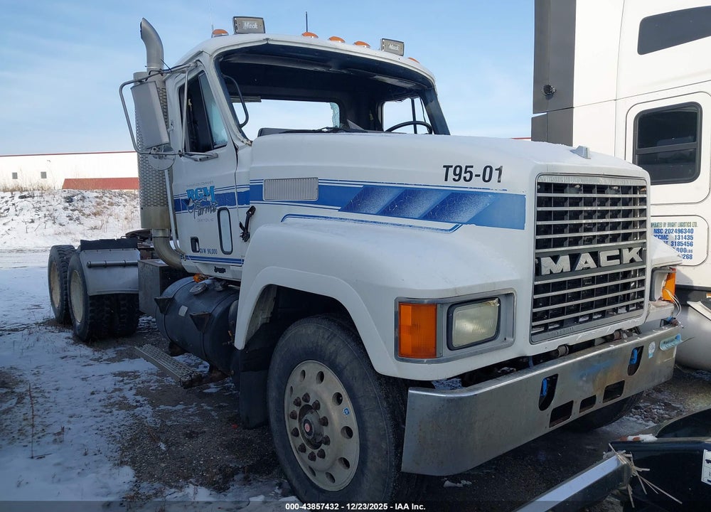 1995 MACK 600 CH600 VIN: 1M2AA13Y3SW048337