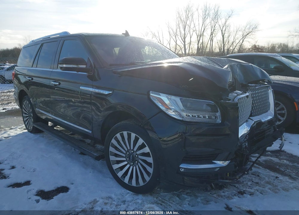 2018 LINCOLN NAVIGATOR RESERVE VIN: 5LMJJ2LT7JEL21095