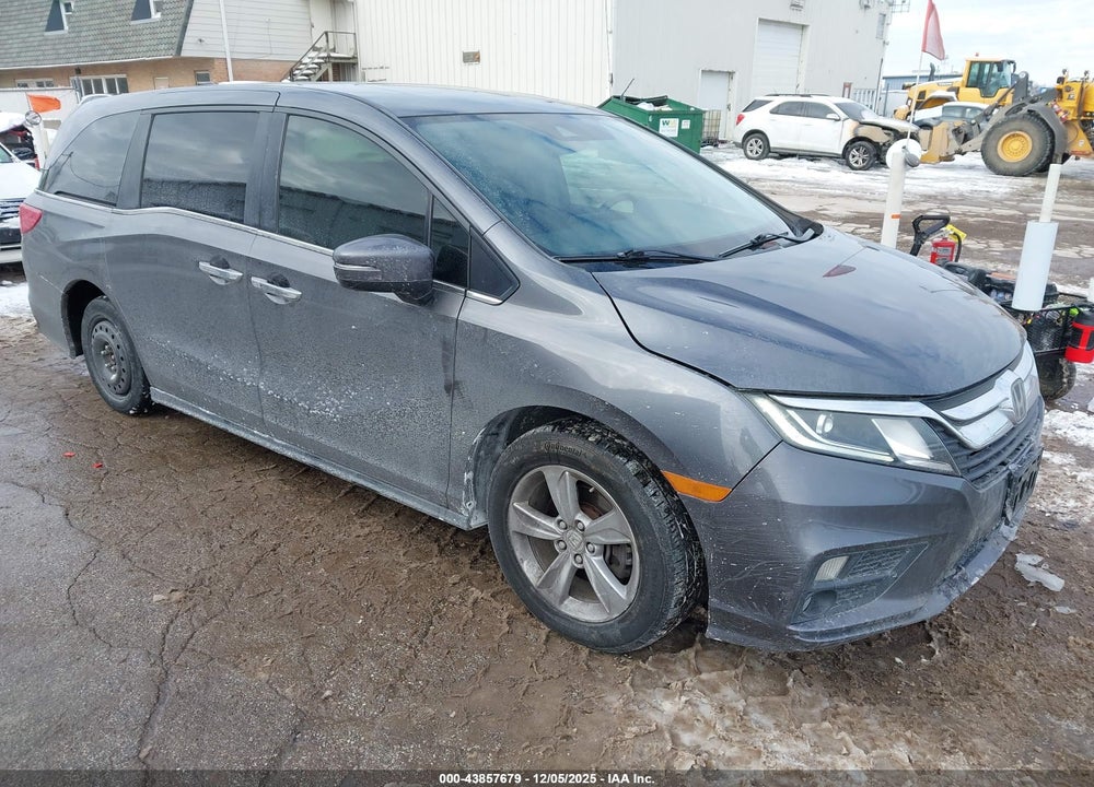 2018 HONDA ODYSSEY EX-L VIN: 5FNRL6H72JB067690