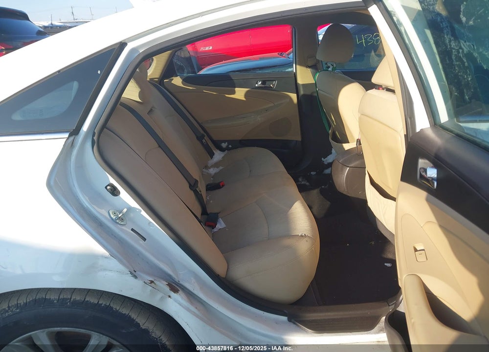 2013 HYUNDAI SONATA GLS VIN: 5NPEB4AC3DH520279