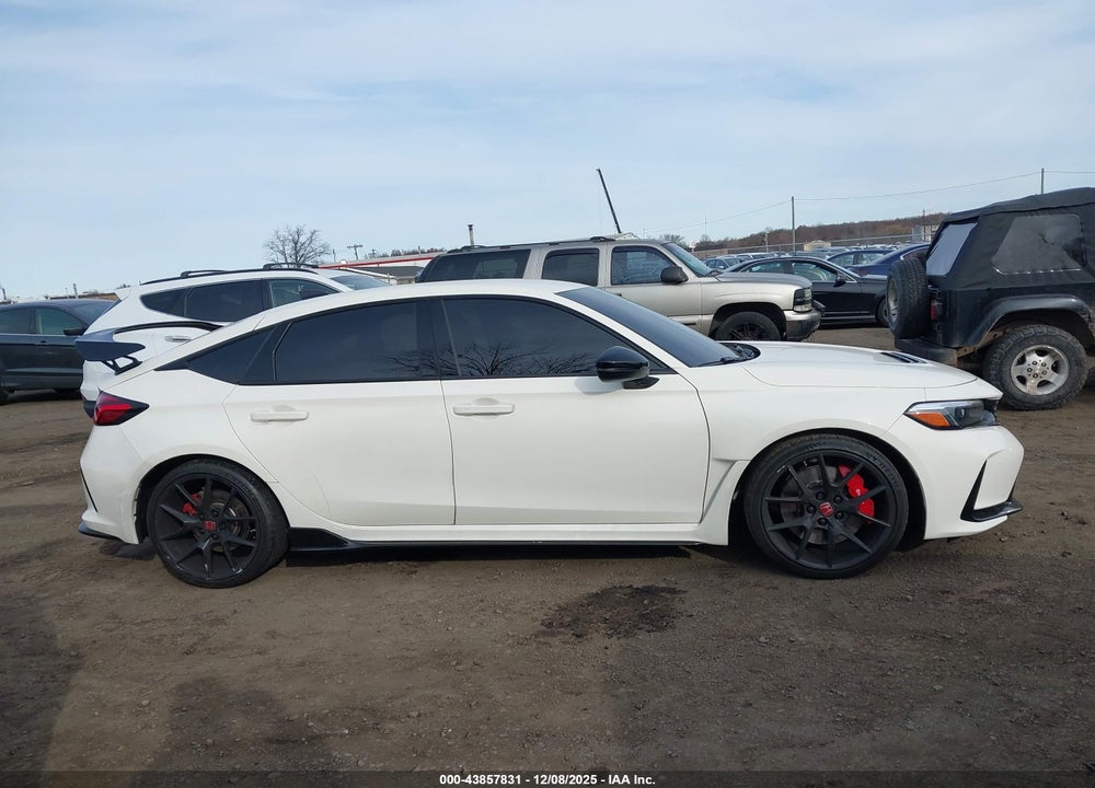 2024 HONDA CIVIC TYPE R VIN: JHMFL5G44RX002795