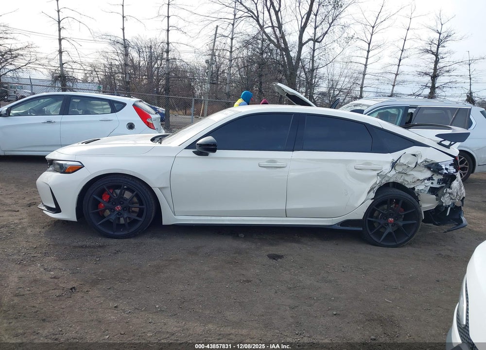 2024 HONDA CIVIC TYPE R VIN: JHMFL5G44RX002795