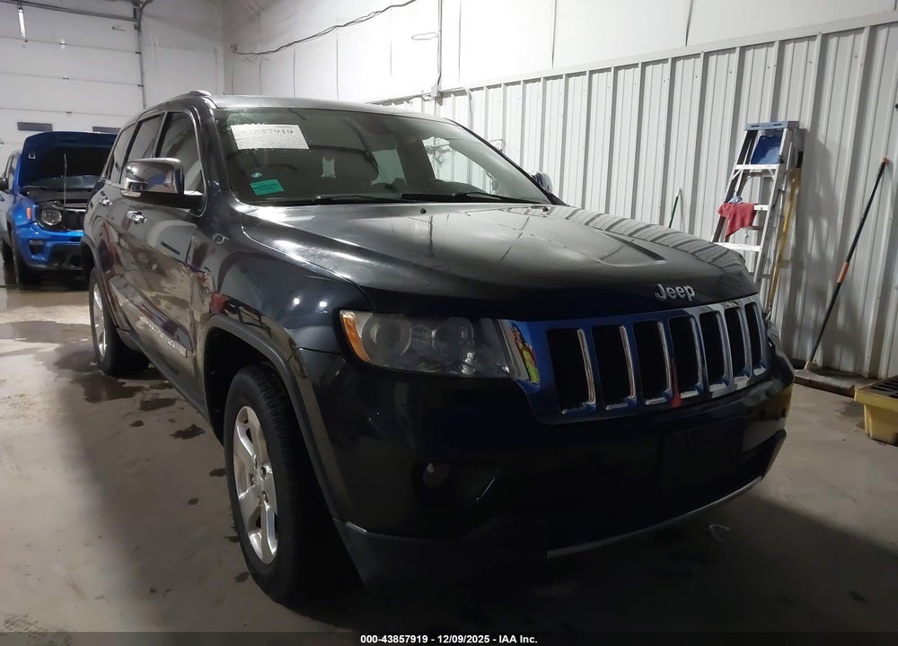 2013 JEEP GRAND CHEROKEE VIN: 1C4RJEBG9DC656973