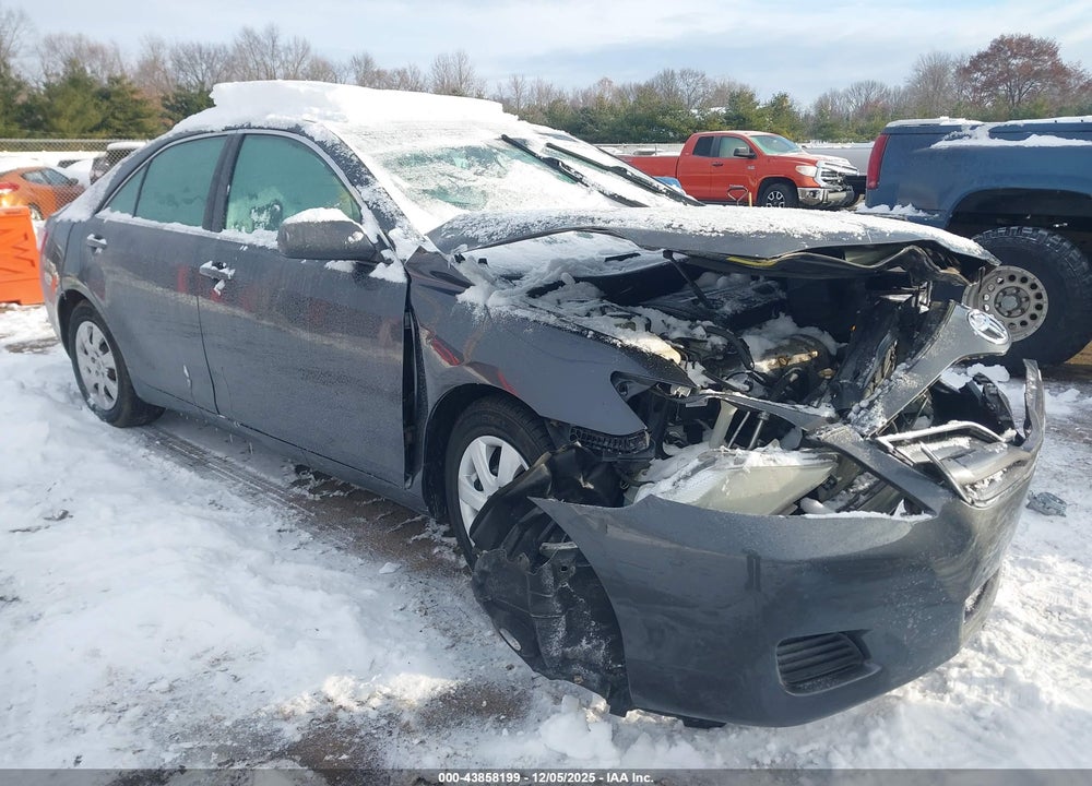 2011 TOYOTA CAMRY LE VIN: 4T1BF3EK0BU610054