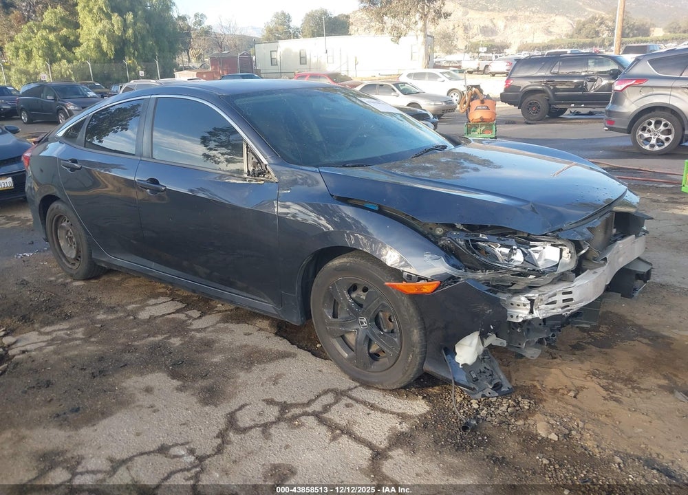 2018 HONDA CIVIC LX VIN: 2HGFC2F56JH564315