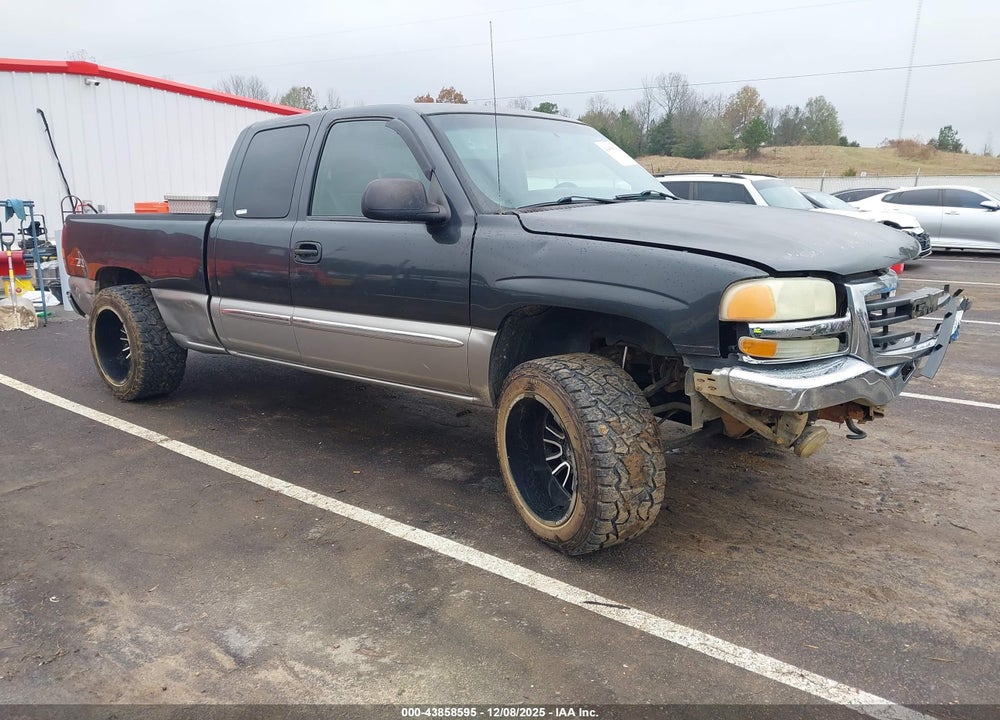 2003 GMC SIERRA 1500 SLE VIN: 2GTEK19T431282090