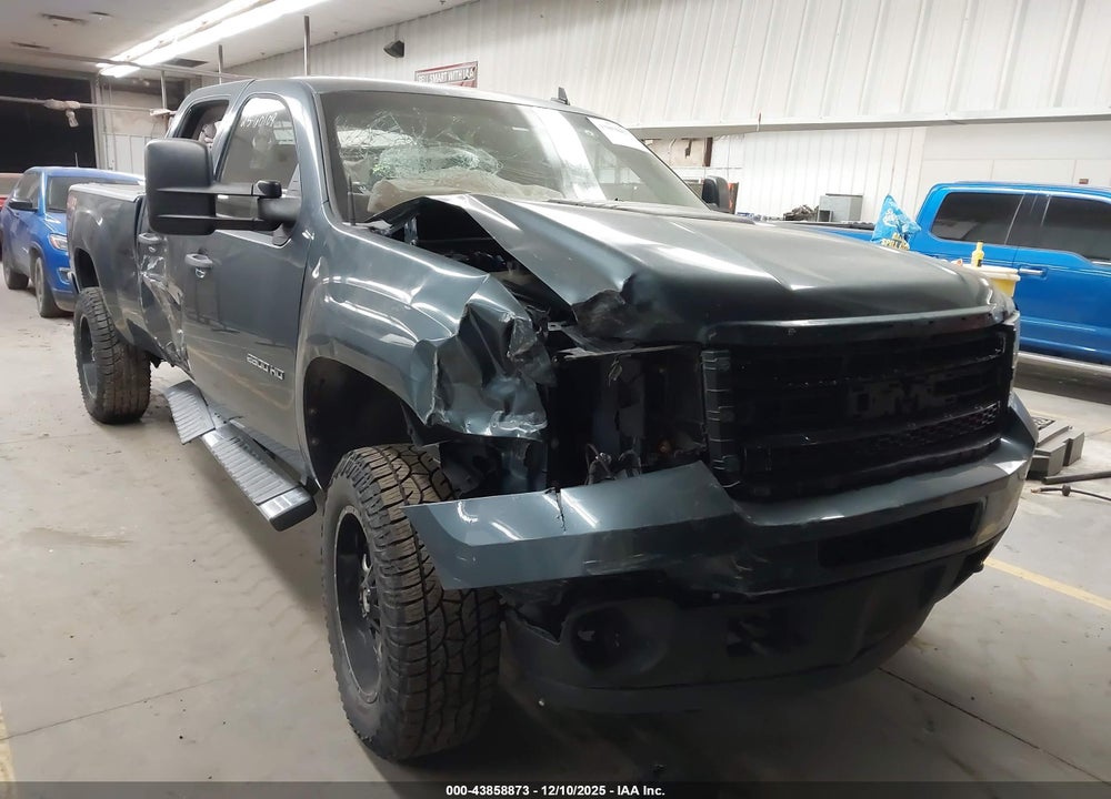 2014 GMC SIERRA 2500HD SLE VIN: 1GT120C80EF157192