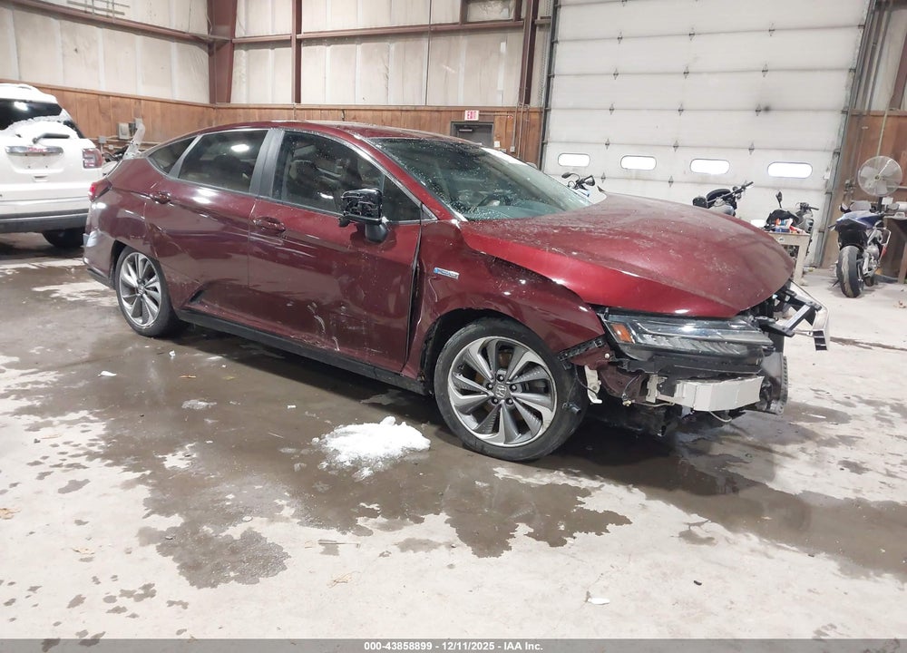 2018 HONDA CLARITY PLUG-IN HYBRID TOURING VIN: JHMZC5F33JC004653