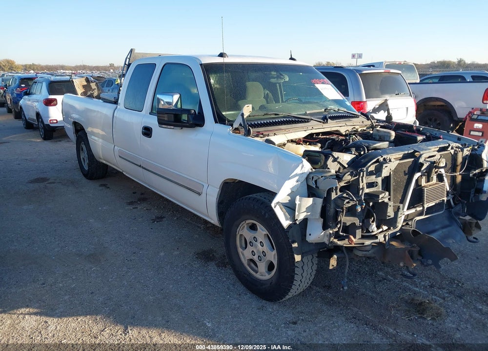 2004 CHEVROLET SILVERADO 1500 LS VIN: 1GCEC19T94E358609