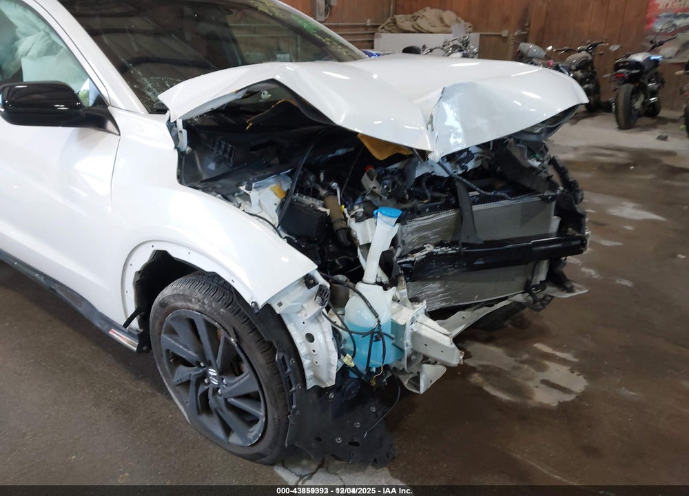 2022 HONDA HR-V AWD SPORT VIN: 3CZRU6H12NM711080