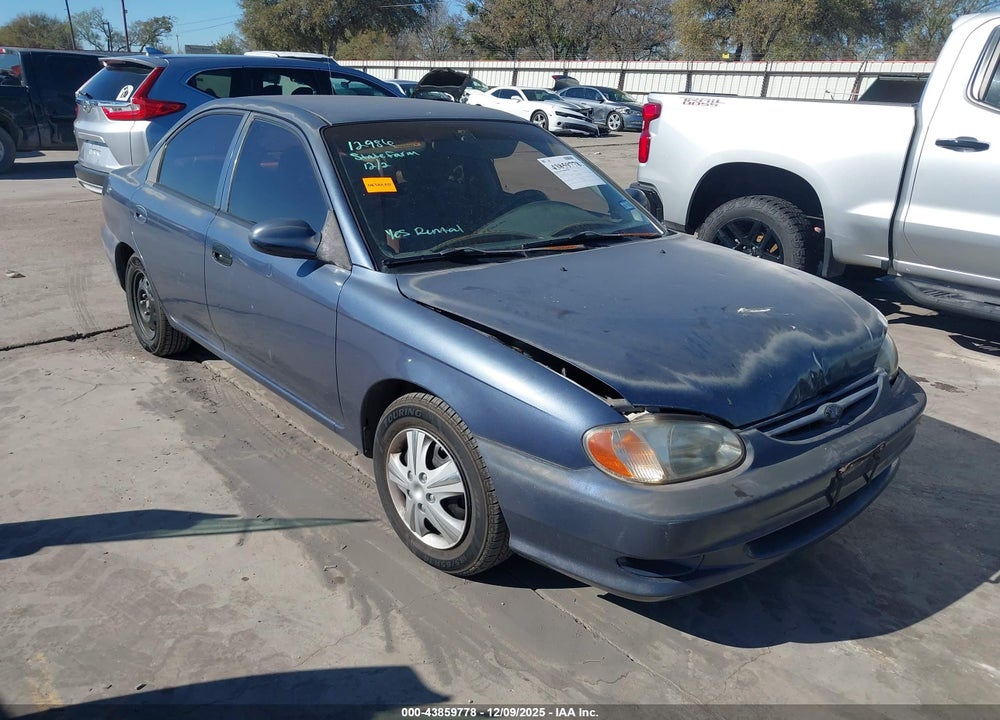 2001 KIA SEPHIA LS VIN: KNAFB121415093607