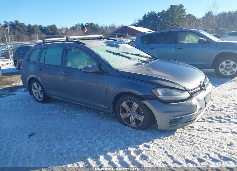 2018 VOLKSWAGEN GOLF SPORTWAGEN TSI S/TSI SE VIN: 3VWD17AUXJM753118